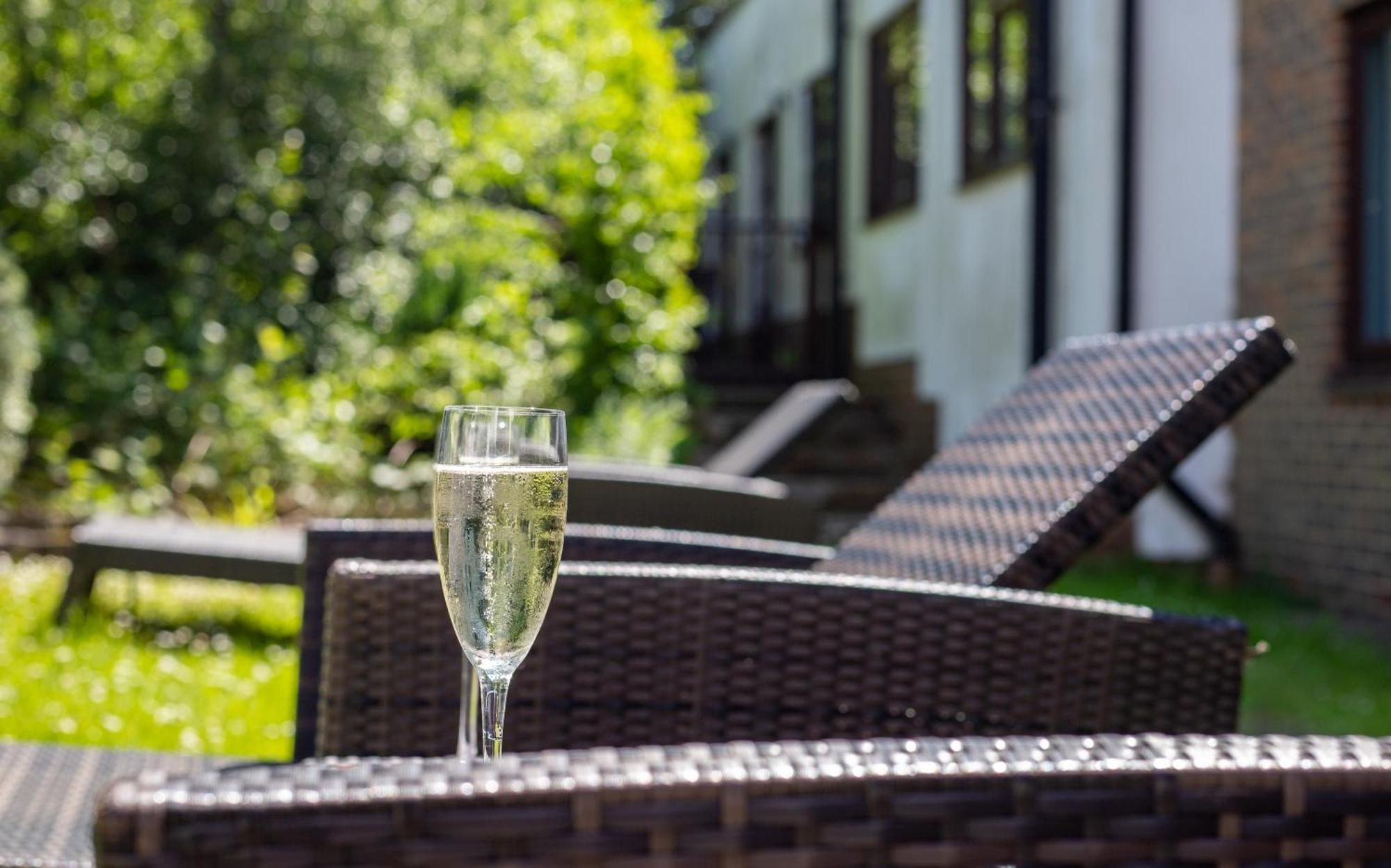 Elite Venue Selection Felbridge - Gatwick Hotel